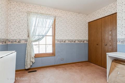 740 Mayfair Ln, Algonquin, IL 60102 photo 11
