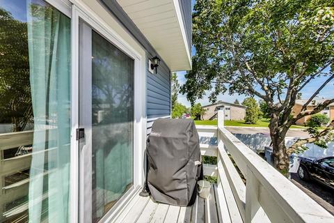 9022 Abbey Ln, Des Plaines, IL 60016 photo 27