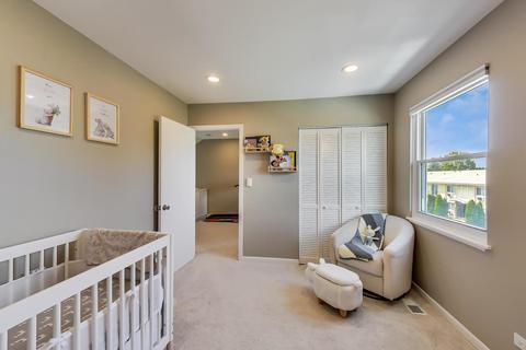 9022 Abbey Ln, Des Plaines, IL 60016 photo 24