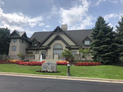 108 Olympic Dr, Bolingbrook, IL 60440 photo 12