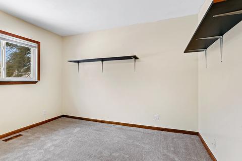 108 Olympic Dr, Bolingbrook, IL 60440 photo 5