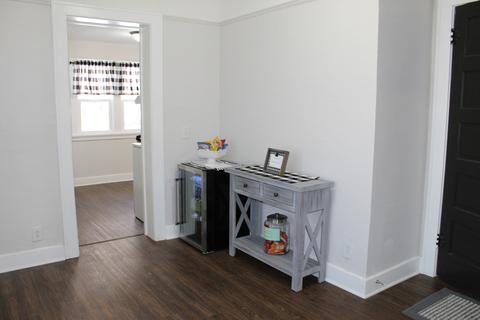 1213 E Jackson St, Joliet, IL 60432 photo 8