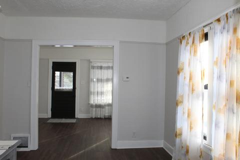 1213 E Jackson St, Joliet, IL 60432 photo 6