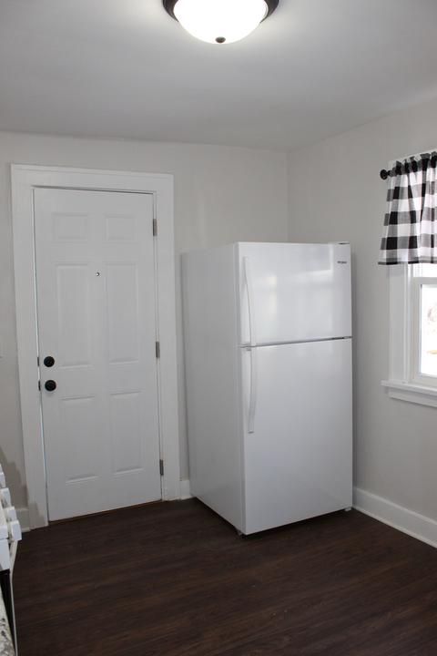 1213 E Jackson St, Joliet, IL 60432 photo 16