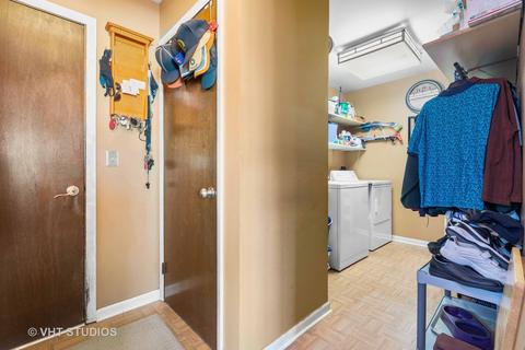 846 Edward St, Wheeling, IL 60090 photo 18