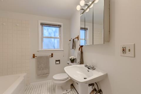 26 W010 Armbrust Ave, Wheaton, IL 60187 photo 15