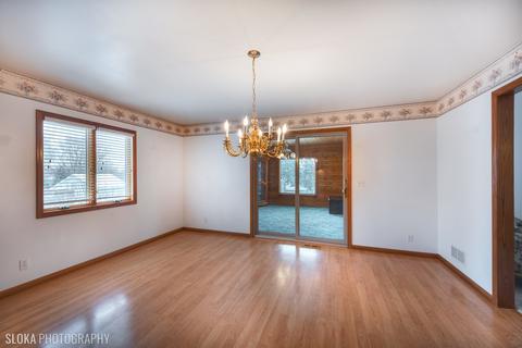 5021 Spring Rd, Mchenry, IL 60050 photo 8