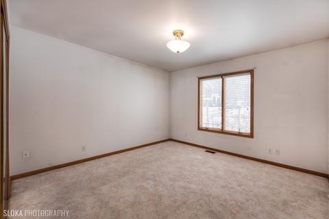 5021 Spring Rd, Mchenry, IL 60050 photo 15