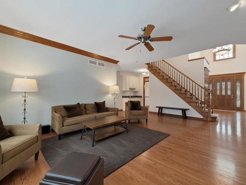 723 Weaver Ct, Wheaton, IL 60189 photo 6