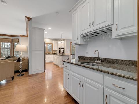 723 Weaver Ct, Wheaton, IL 60189 photo 15