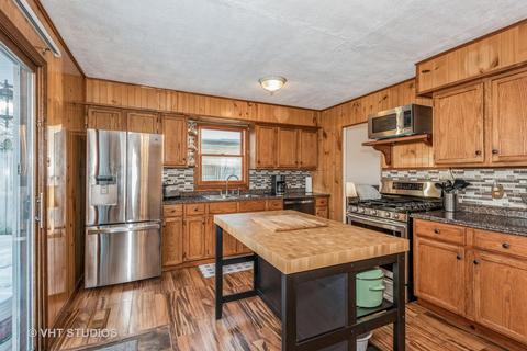 1127 S Chase St, Wheaton, IL 60189 photo 10
