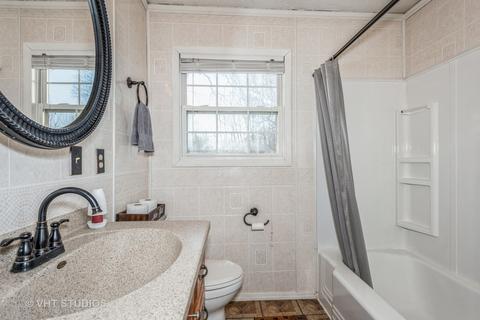 1127 S Chase St, Wheaton, IL 60189 photo 13