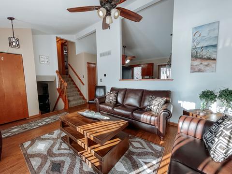 16426 Spangler Rd, Plainfield, IL 60586 photo 3