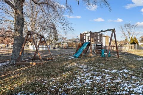 323 Robert Dr, Normal, IL 61761 photo 35