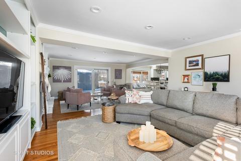 1926 Cromwell Dr, Wheaton, IL 60189 photo 3