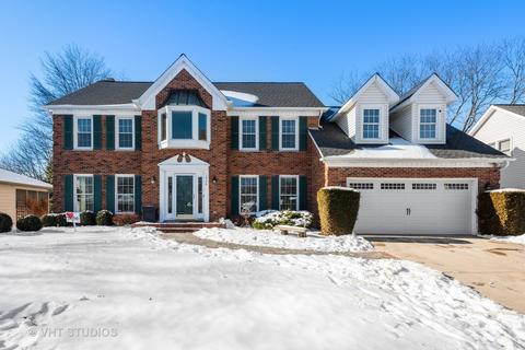 1926 Cromwell Dr, Wheaton, IL 60189 photo 2