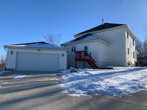 3911 E Whippoorwill Ln, Byron, IL 61010 photo 4