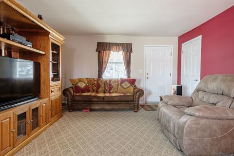3911 E Whippoorwill Ln, Byron, IL 61010 photo 6