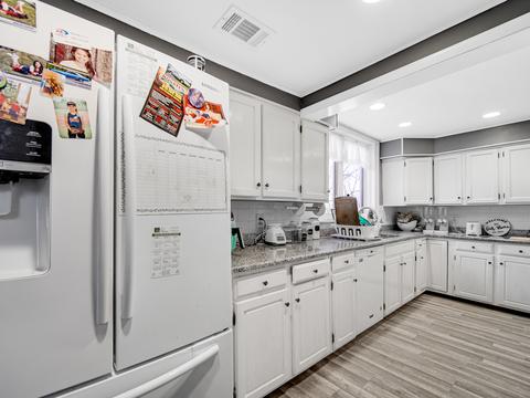 128 E Forest St, Marengo, IL 60152 photo 8