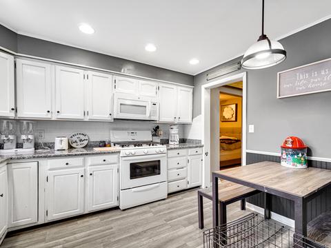128 E Forest St, Marengo, IL 60152 photo 10