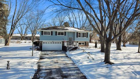 9 N749 Tipi Ln, Elgin, IL 60124 photo 5