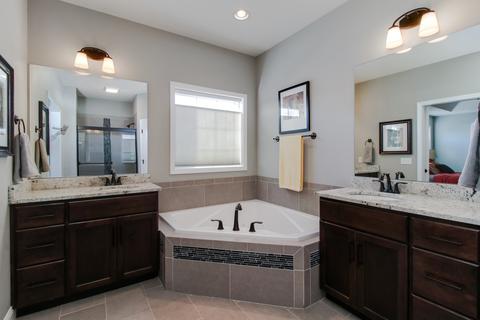 16 Red Maple Ct, Bloomington, IL 61705 photo 25