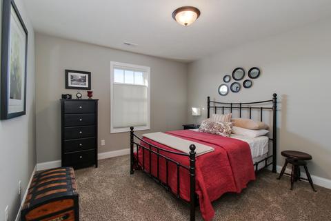 16 Red Maple Ct, Bloomington, IL 61705 photo 38