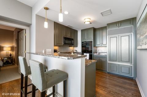 21 E Huron St #2901, Chicago, IL 60611 photo 5
