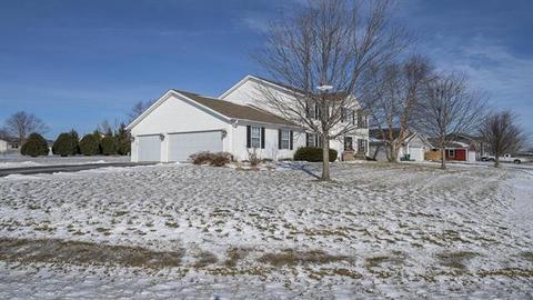 1707 Lorimar Dr, Durand, IL 61024 photo 2