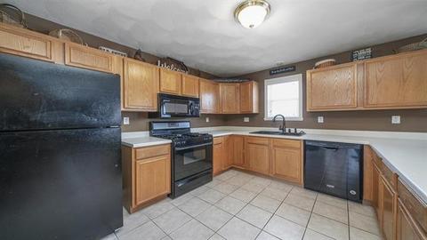 1707 Lorimar Dr, Durand, IL 61024 photo 4