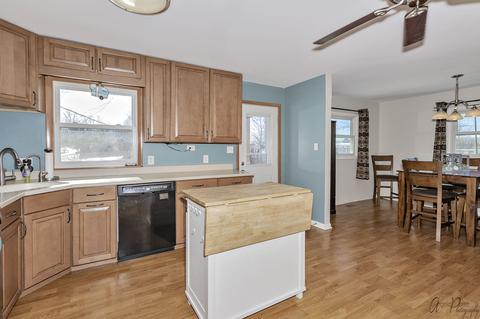3905 W High St, Mchenry, IL 60050 photo 3