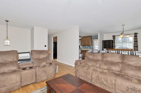3905 W High St, Mchenry, IL 60050 photo 9