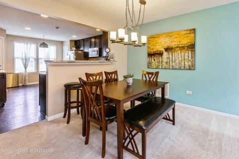 284 Devoe Dr, Oswego, IL 60543 photo 8