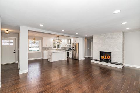 1913 Martingale Rd, Wheaton, IL 60187 photo 12