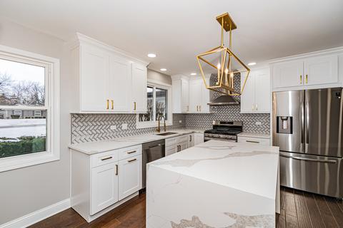 1913 Martingale Rd, Wheaton, IL 60187 photo 5