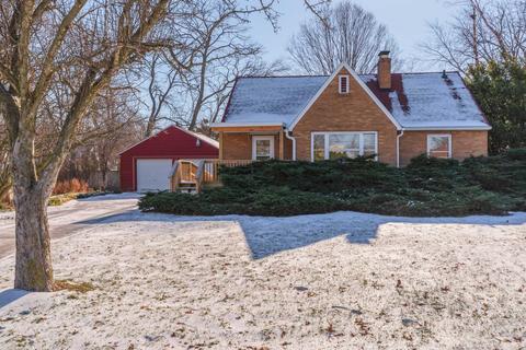 2 Alexander Ct, Normal, IL 61761 photo 1
