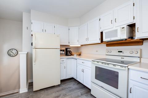 106 S Williston St, Wheaton, IL 60187 photo 5