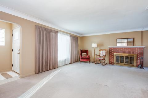 106 S Williston St, Wheaton, IL 60187 photo 3