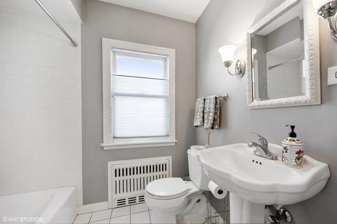 730 Forest Rd, Glenview, IL 60025 photo 22