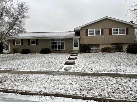 2909 Pheasant Run, Bloomington, IL 61704 photo 1