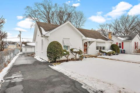 195 Wheeling Ave, Wheeling, IL 60090 photo 12