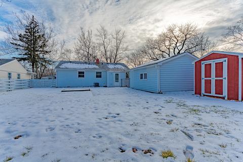 2106 Grouse Ln, Rolling Meadows, IL 60008 photo 12