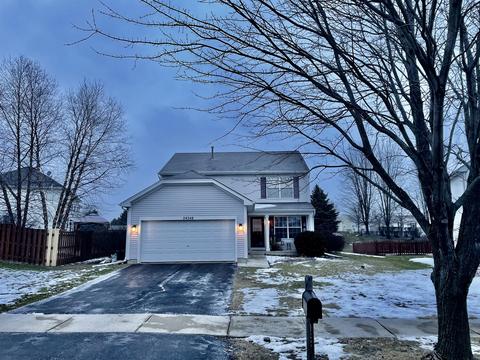 24248 Walnut Cir, Plainfield, IL 60585 photo 2