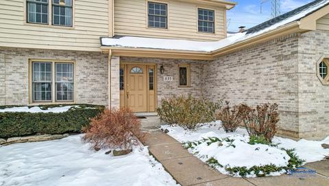 835 Crest Dr, Cary, IL 60013 photo 2