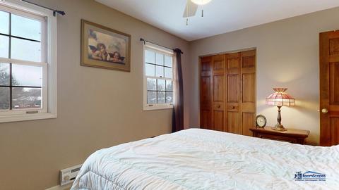 835 Crest Dr, Cary, IL 60013 photo 19