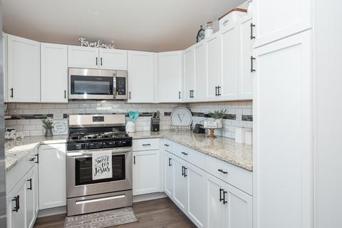 1505 Green Trails Dr, Plainfield, IL 60586 photo 8