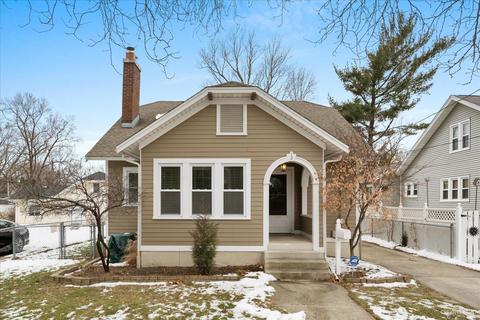 12 N Edison Ave, Elgin, IL 60123 photo 1