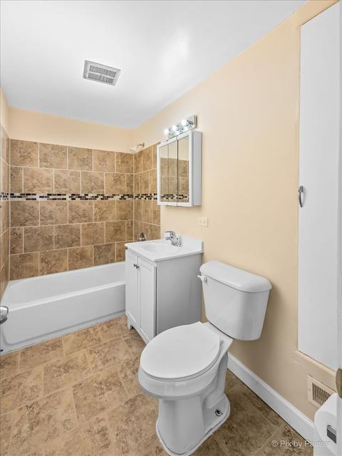 845 Bellevue Ave, Elgin, IL 60120 photo 16