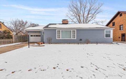 845 Bellevue Ave, Elgin, IL 60120 photo 1