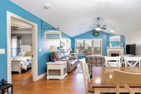 2504 Shepard Rd, Normal, IL 61761 photo 9